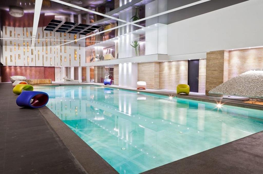 Ramada Hotel And Suites Baku Facilities photo